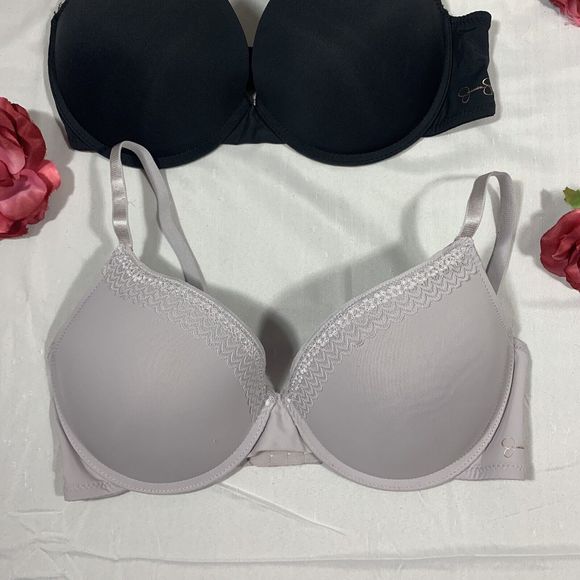 Jessica Simpson ~ 2 QTY Women's Full Figure Bra Underwire ~ 36C - Soft Tshirt - Picture 3 of 14